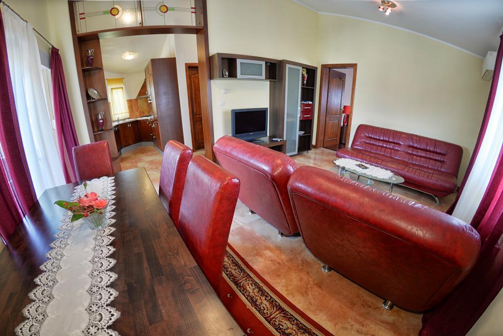 Apartments Sablic Pula Ngoại thất bức ảnh